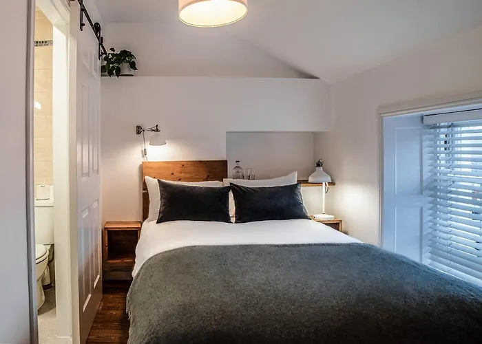 Inn Black Cat Galway